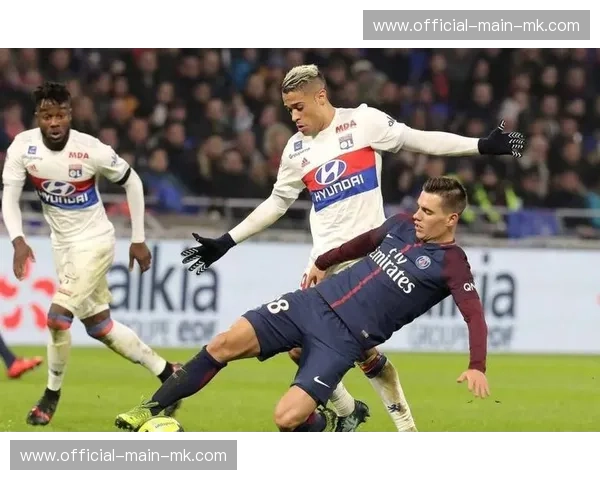 里昂客场统治力凸显，恩德里克领衔进攻线